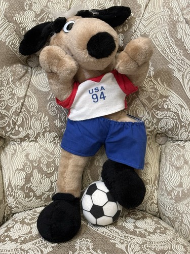 Peluche cane mascotte calcio